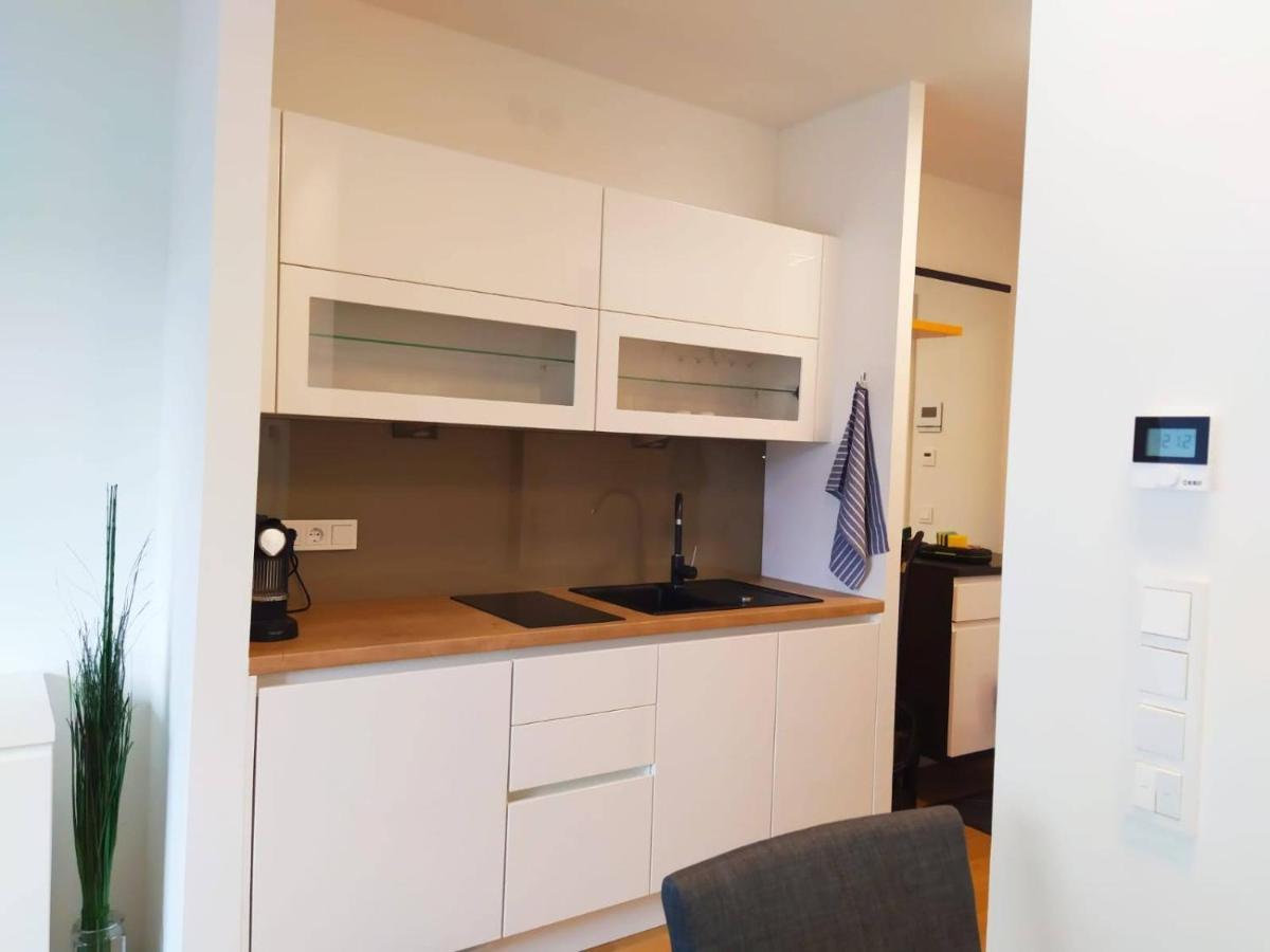 Cosy Park Apartment City Center Wenen Buitenkant foto